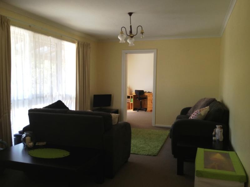 12 Booth St, Happy Valley SA 5159