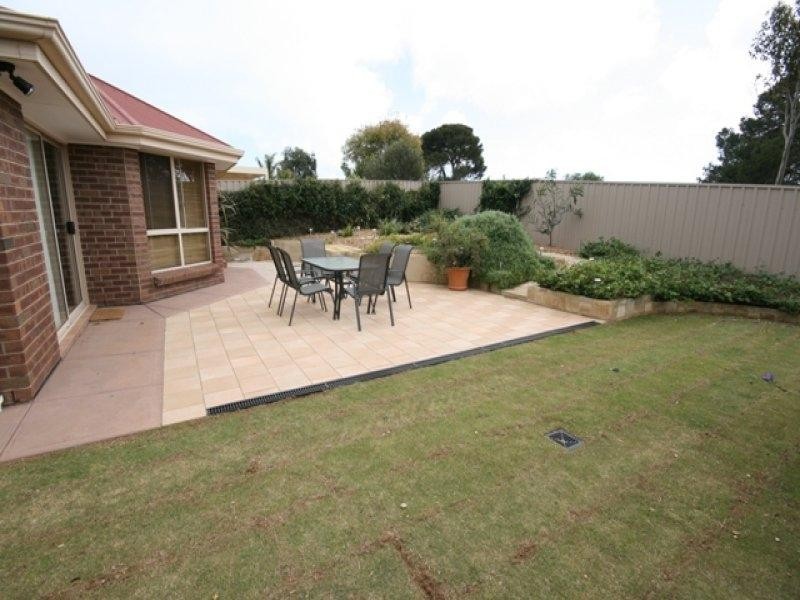 8 Levi  Ct, Sheidow Park SA 5158