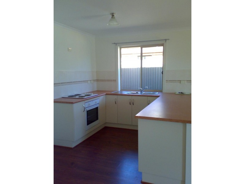 43 Gordon St, Aldinga Beach SA 5173