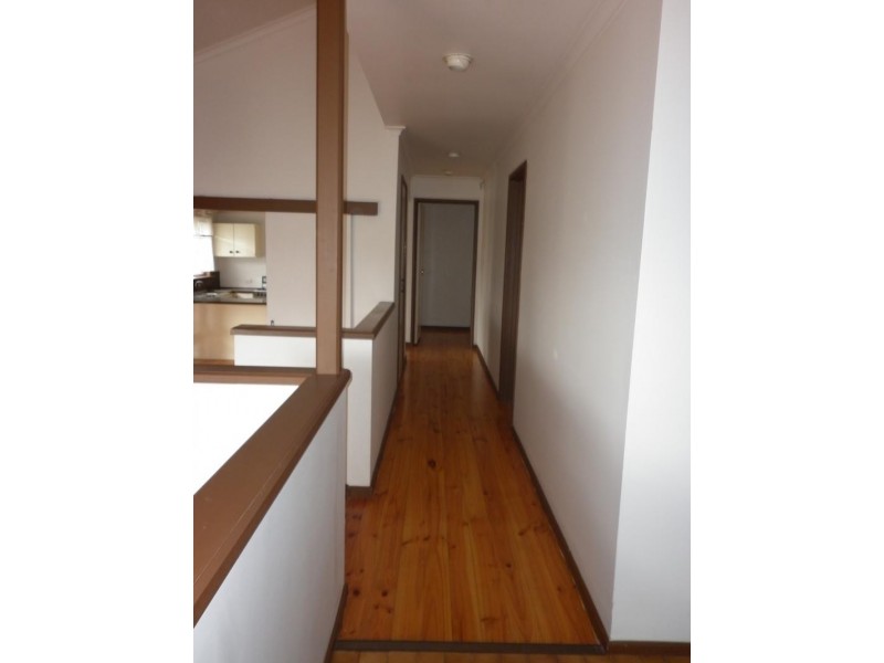 30 Blueridge Rd, Hackham SA 5163