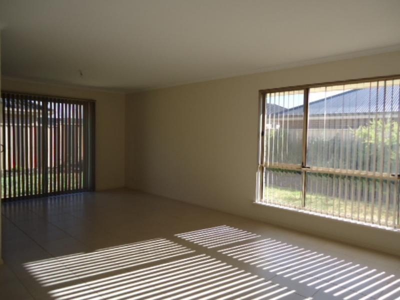 52 Navigation St, Seaford Meadows SA 5169