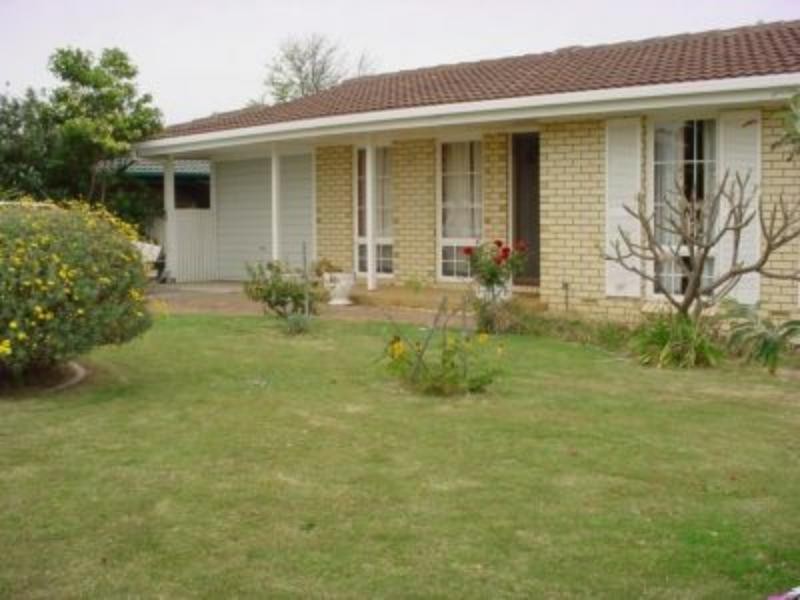 207 The Cove  Rd, Hallett Cove SA 5158