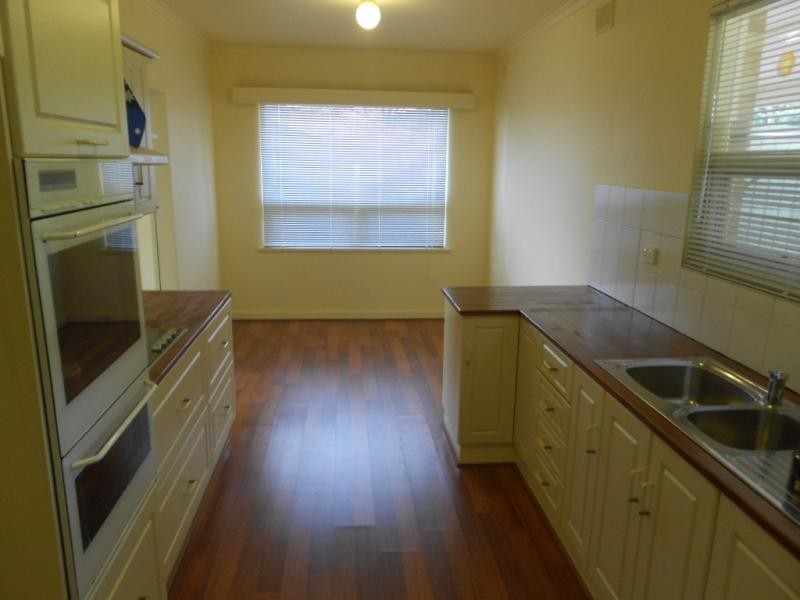 14 Hyde  Pl, Christies Beach SA 5165