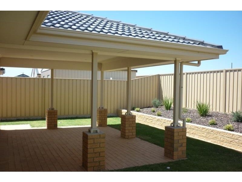 5 Birdsong St, Aldinga Beach SA 5173