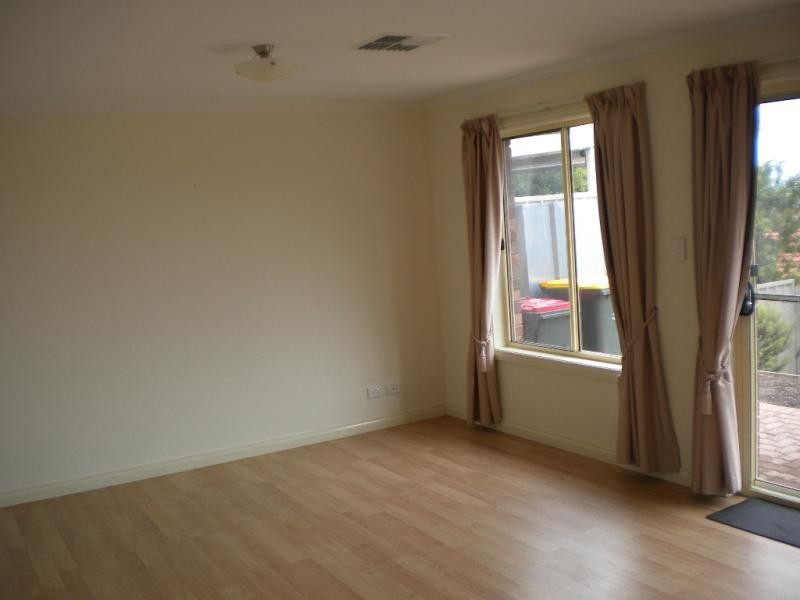 6/2 Olivier  Tce, Hallett Cove SA 5158