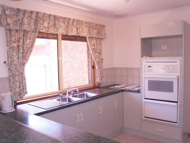 21 Cedar Ave, Seaford SA 5169