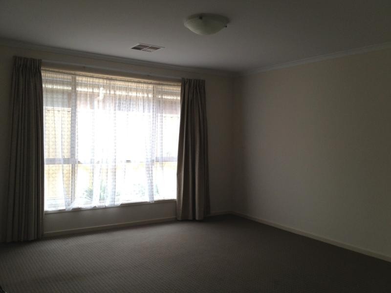 5 Birdsong St, Aldinga Beach SA 5173