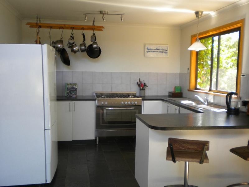 26 South  Ave, Hallett Cove SA 5158