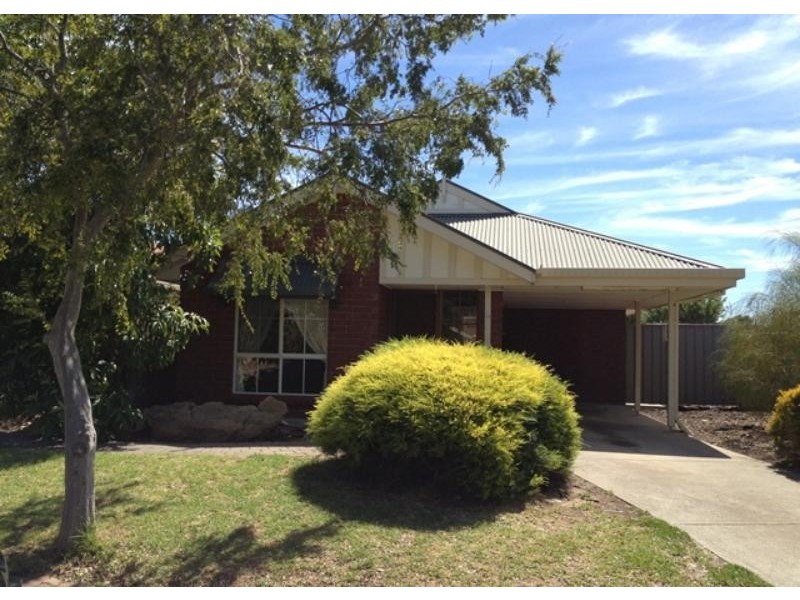 16 Avocet St, Seaford Rise SA 5169