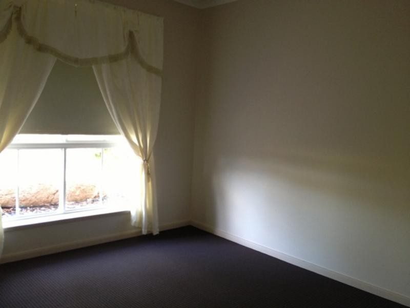 16 Avocet St, Seaford Rise SA 5169