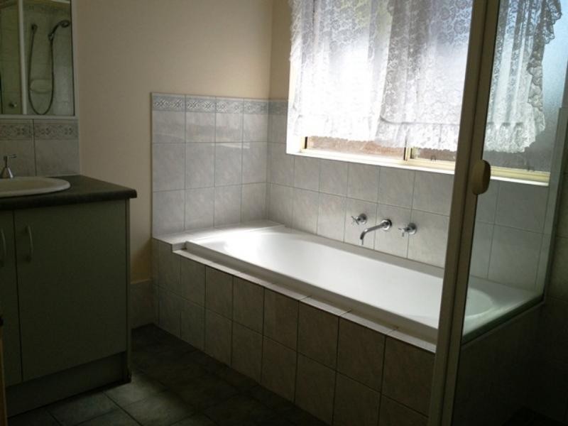 29 Deane Ave, Noarlunga Downs SA 5168