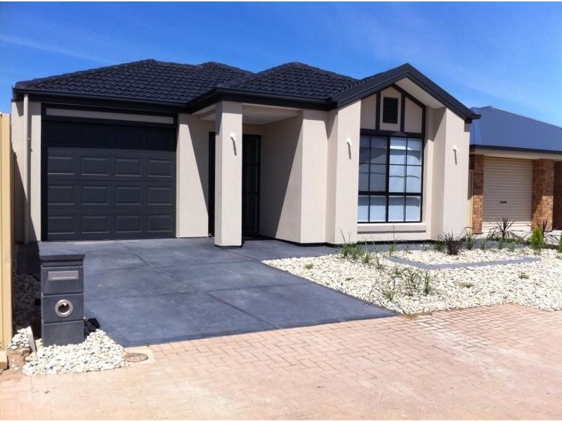 14 Miranda Pl, Seaford Meadows SA 5169