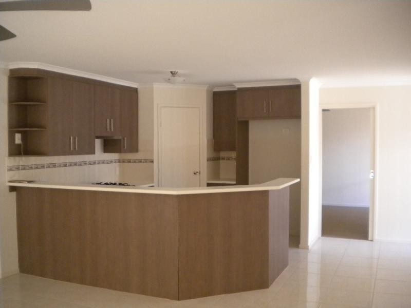 7 Portsea Dr, Seaford Rise SA 5169