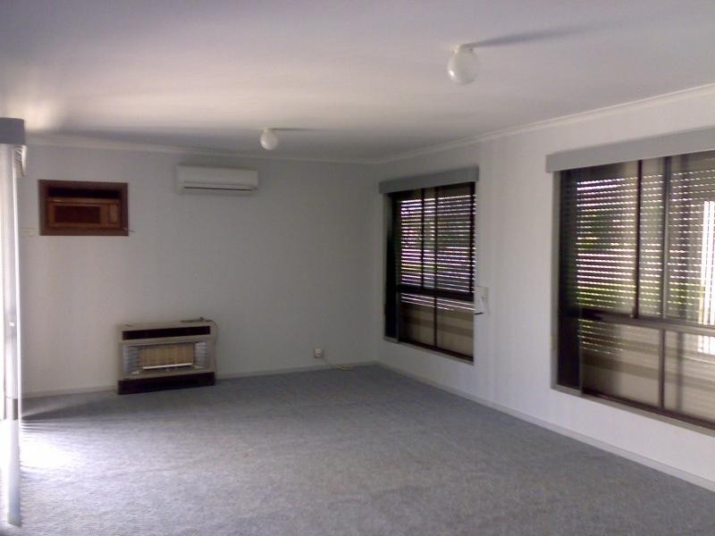 115 Acre Ave, Morphett Vale SA 5162