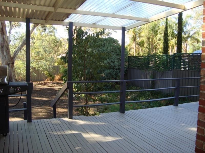 3 Wahroonga Ave, Wattle Park SA 5066