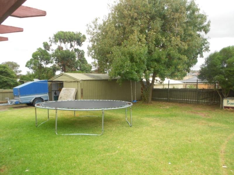 5 Jamieson St, Moana SA 5169