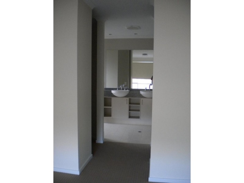 5 Killick Rd, Seaford Meadows SA 5169