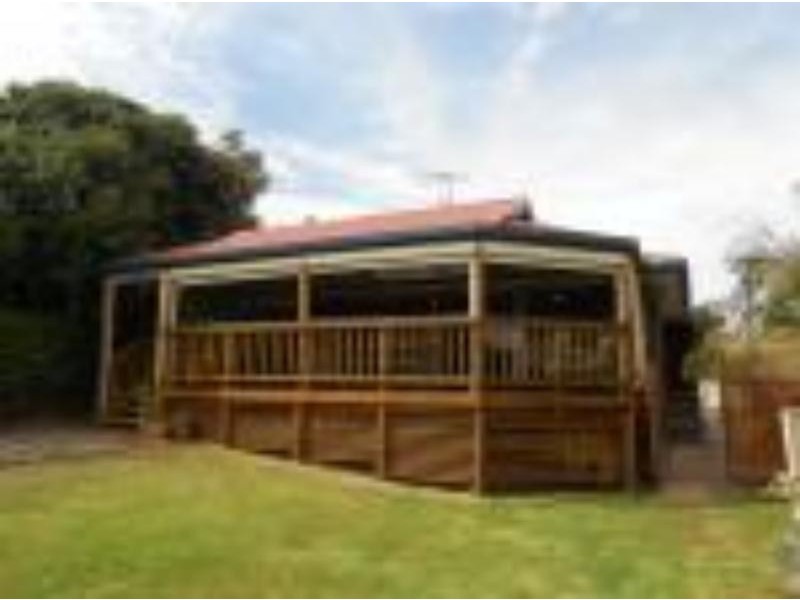 16 Nungamoora St, Hallett Cove SA 5158