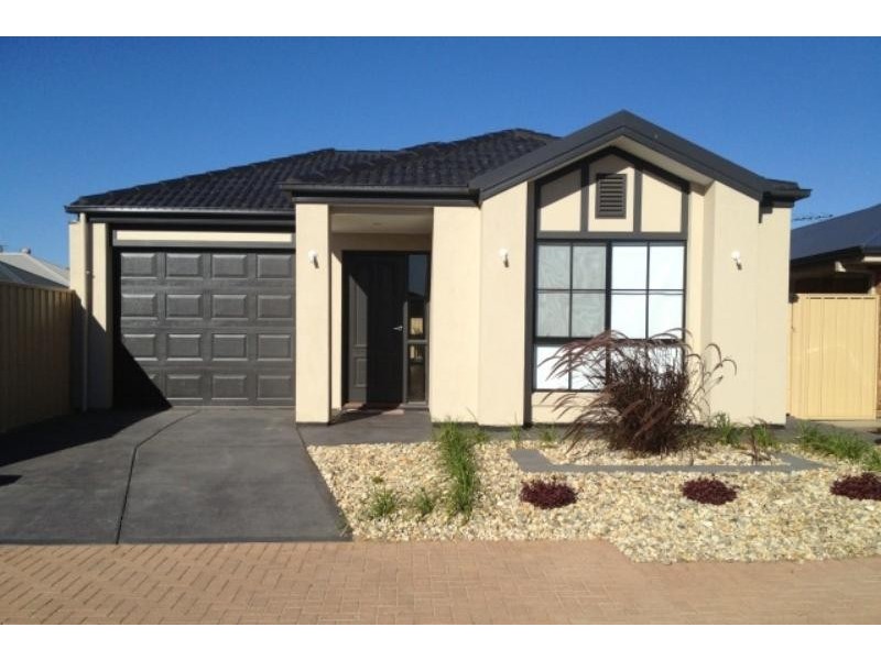 14 Miranda Pl, Seaford Meadows SA 5169