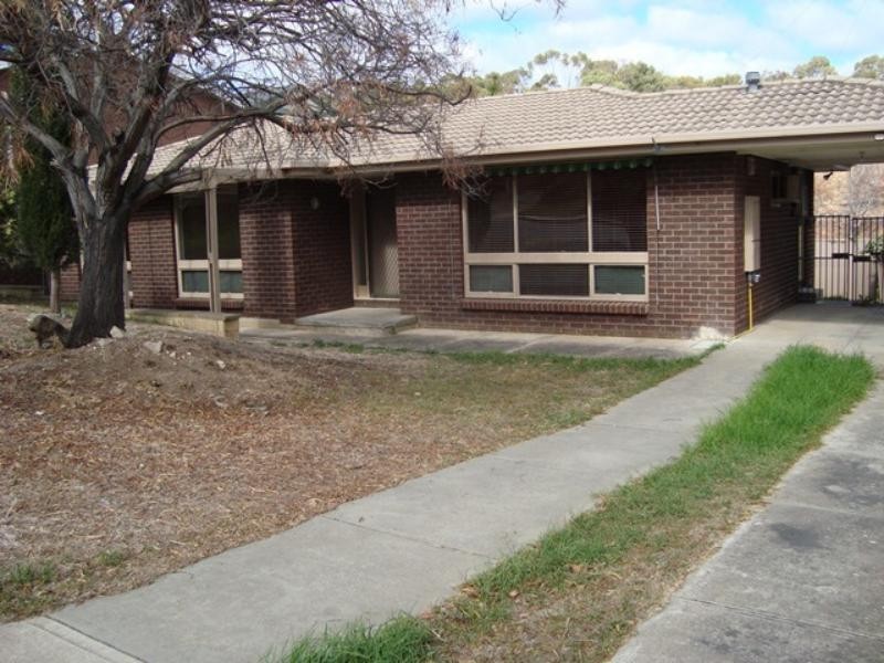 9 Ridgefield  Ave, Seaview Downs SA 5049