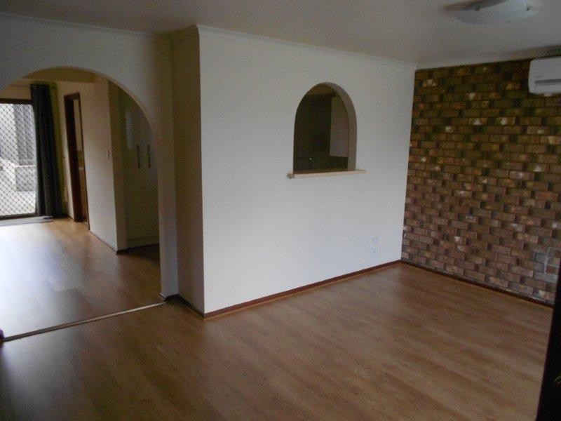 2B /2-4 Favell  Ct, Morphett Vale SA 5162