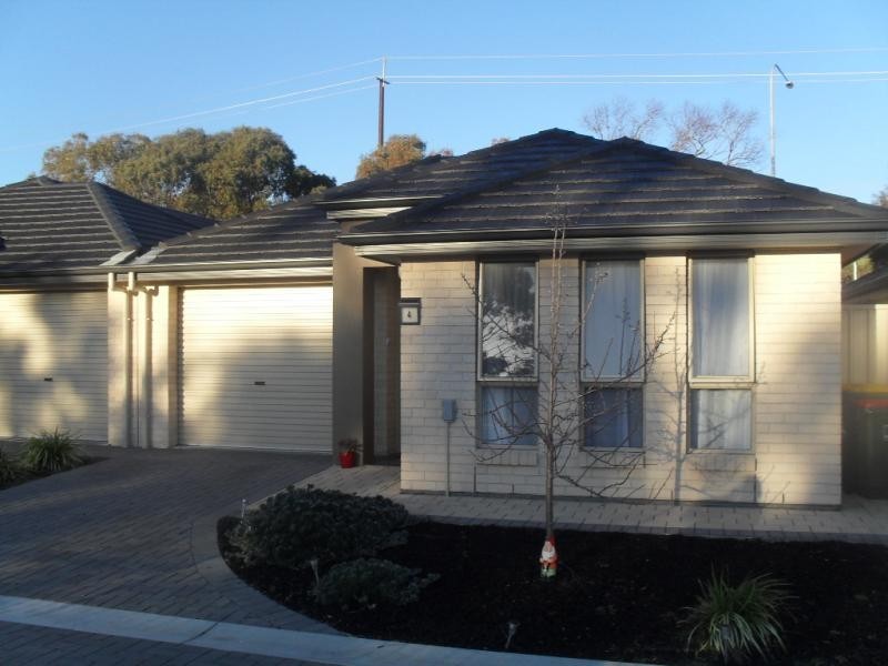 4/2 – 4 Bayton Rd, Huntfield Heights SA 5163