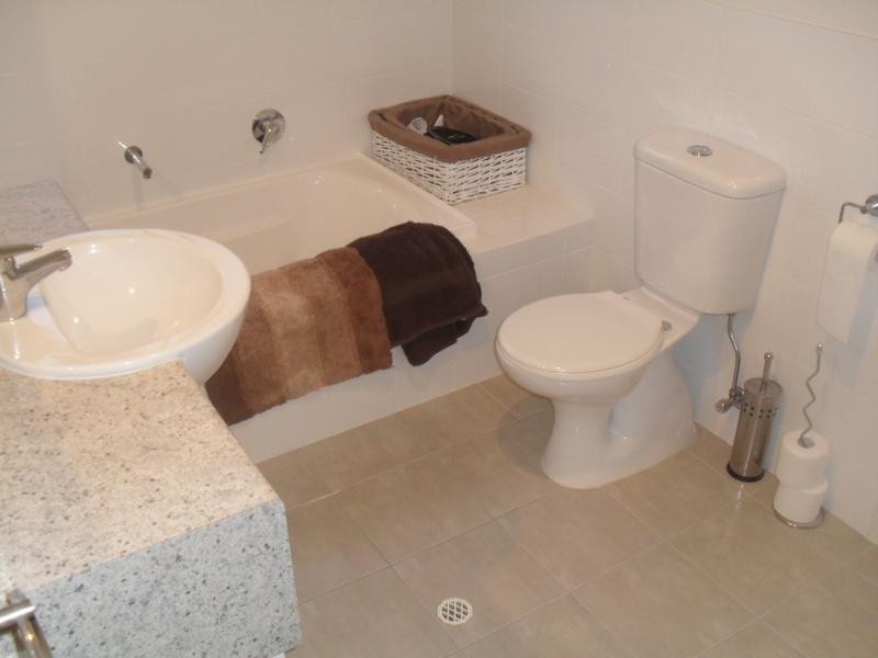 4/2 – 4 Bayton Rd, Huntfield Heights SA 5163