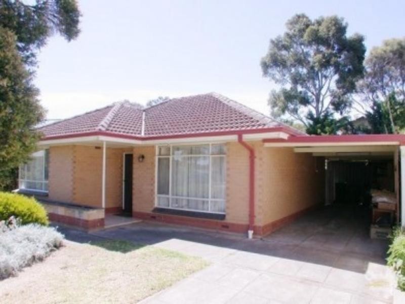 35 Castle  St, Reynella SA 5161