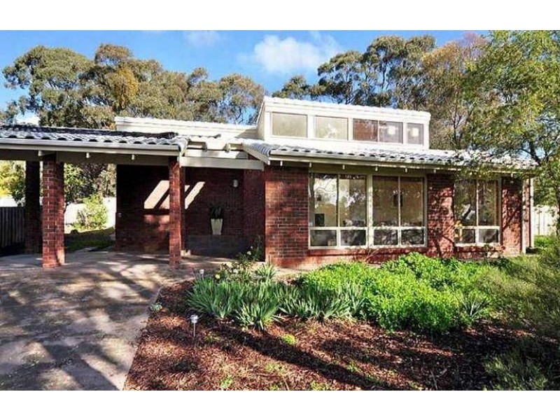 2 Seppings  Ct, Flagstaff Hill SA 5159