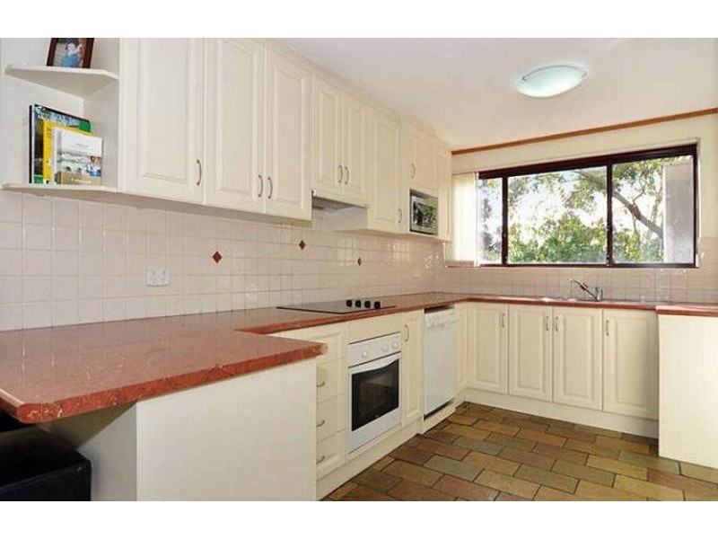2 Seppings  Ct, Flagstaff Hill SA 5159