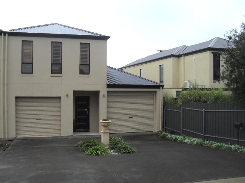 24 Ocean View Ave, Maslin Beach SA 5170