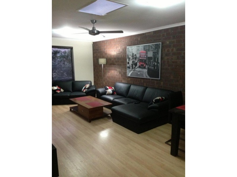 6/9 Windsor Ave, Clovelly Park SA 5042