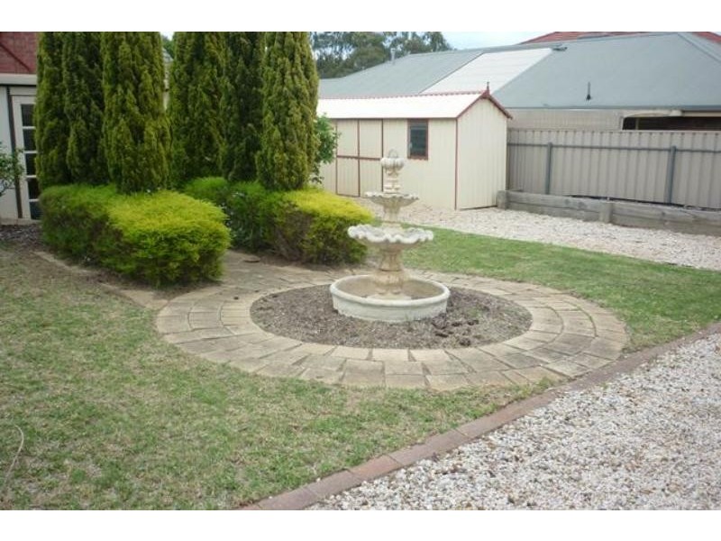 9 Hazeltine Dr, Seaford Rise SA 5169