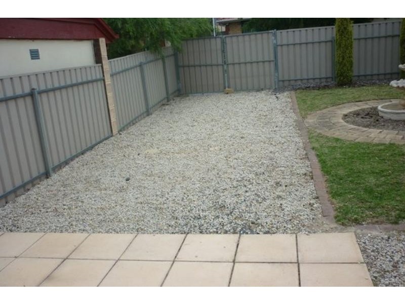 9 Hazeltine Dr, Seaford Rise SA 5169