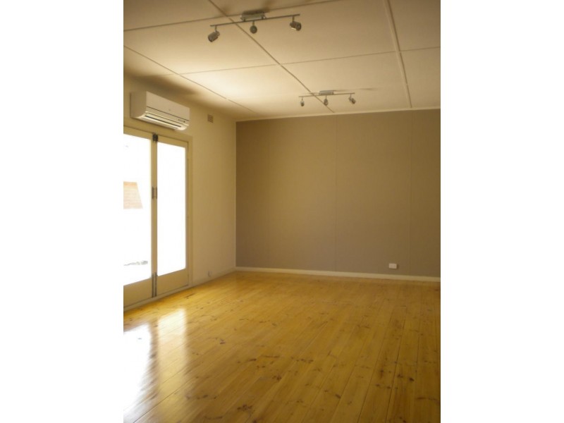 7 Plymouth St, Aldinga Beach SA 5173