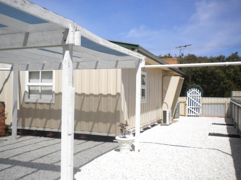 7 Plymouth St, Aldinga Beach SA 5173