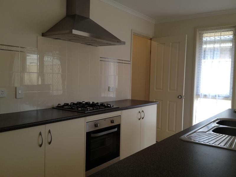 5 Birdsong St, Aldinga Beach SA 5173