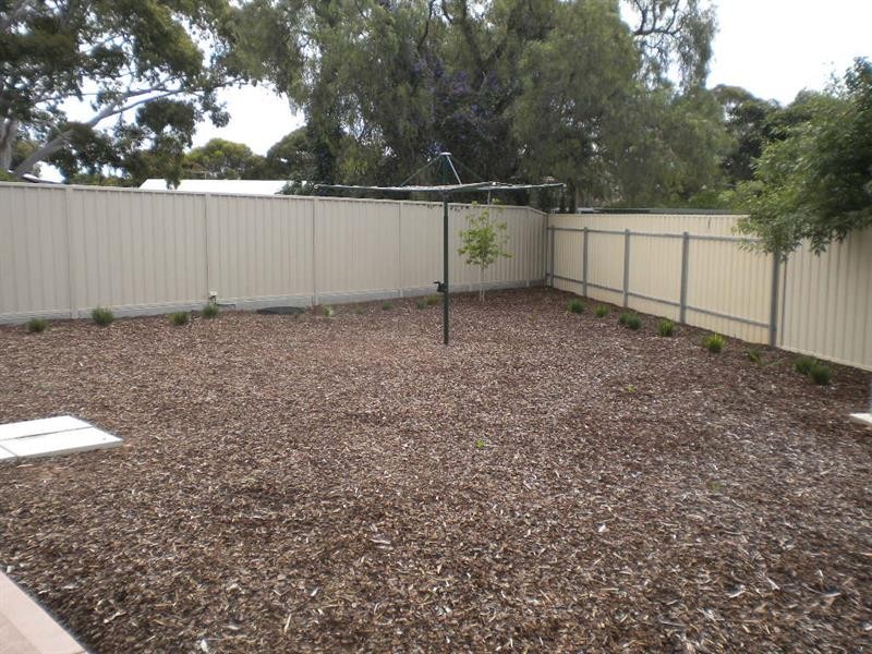 8 Bristol  St, Dover Gardens SA 5048