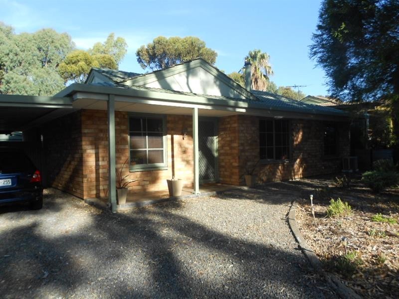 29 Balee Rd, Happy Valley SA 5159