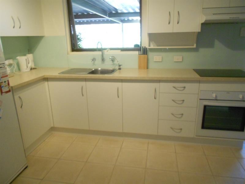 29 Balee Rd, Happy Valley SA 5159