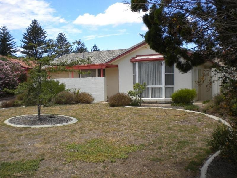 9 Canada Ct, North Haven SA 5018