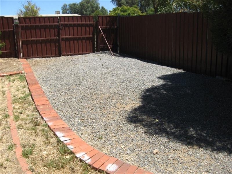 1 Sugarbush Rd, Reynella SA 5161