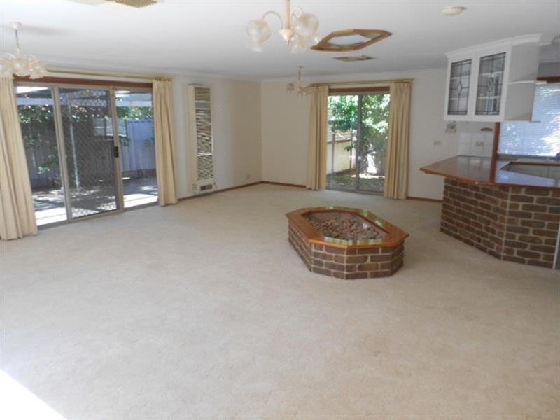 13 Baume Cct, Old Reynella SA 5161