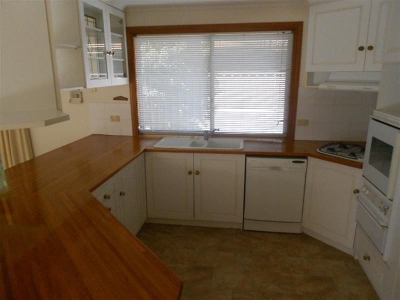 13 Baume Cct, Old Reynella SA 5161