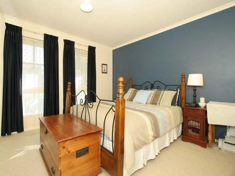 1 Excelsior Gr, Woodcroft SA 5162