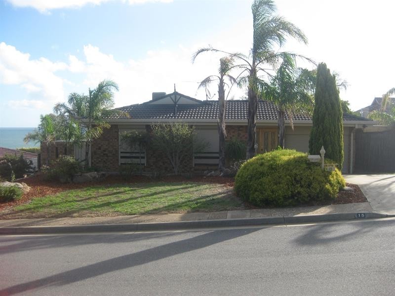 15 Fireball Ave, Hallett Cove SA 5158