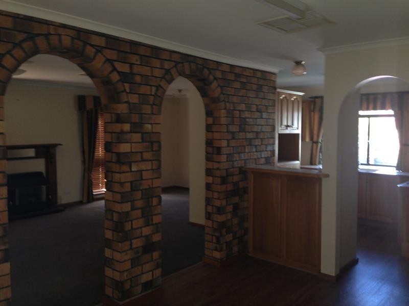 15 Fireball Ave, Hallett Cove SA 5158