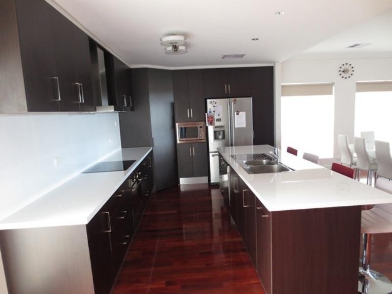 37 Mariner Dr, Sheidow Park SA 5158