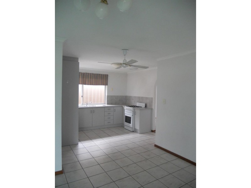 4 Cargo Ct, Seaford Rise SA 5169