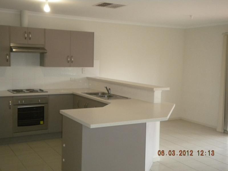 6A Tara  St, O’sullivan Beach SA 5166